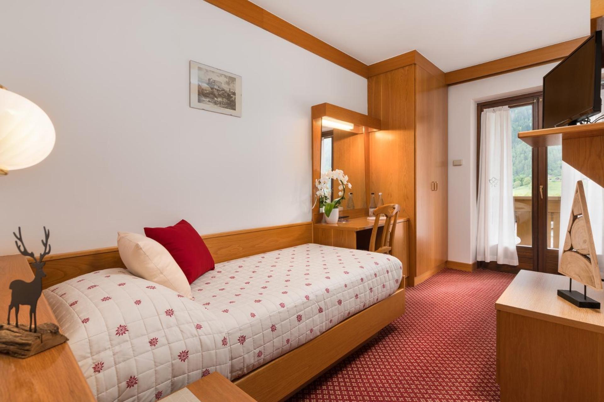 Hotel Bellavista Pinzolo Exterior photo